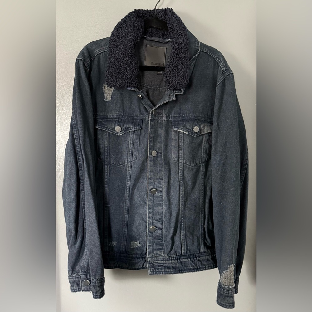 BlankNYC 2XL denim jacket. Removable collar never worn